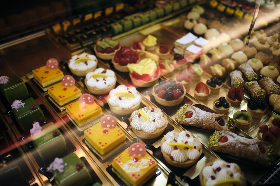 1.5 Hour Food Tour in Verona with Tastings & Sightseeing - A quick walk through Verona’s history and food