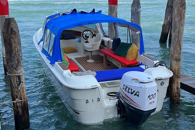 4 hours Private Boat Tour to Murano, Burano with local real guide - How personal is the tour?