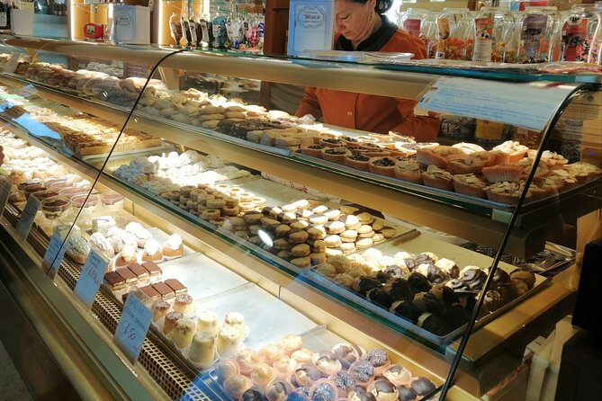 A Sweet Stroll Through Venice: Pastries, Chocolate, and Gelato - Who will enjoy this sweet walk