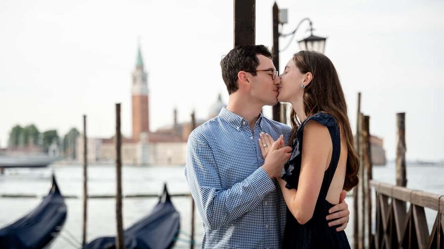 A Unique Photoshoot in Venice - Who should book this photoshoot