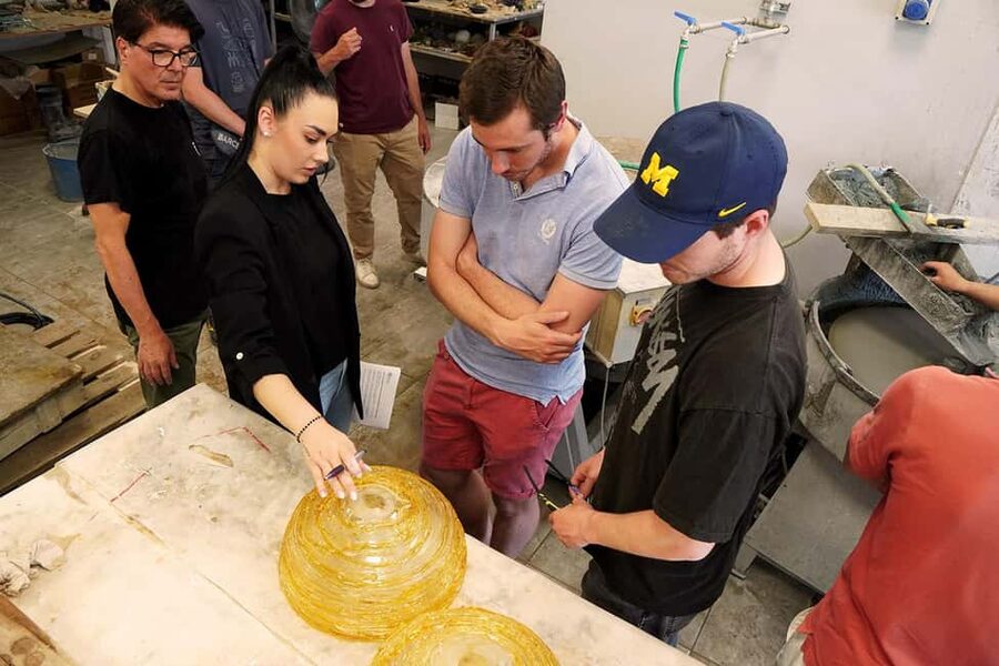 Arte Di Murano: Glass Factory Tour - Watching the glass take shape