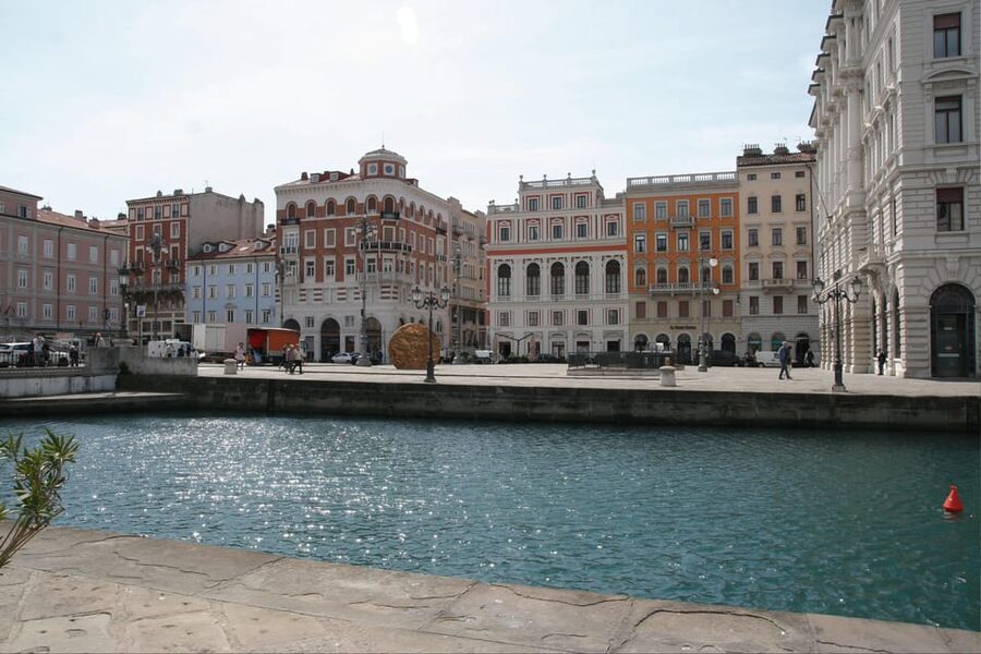 Best of Trieste: Walking Tour with Private Guide - Should you book the Trieste walking tour?