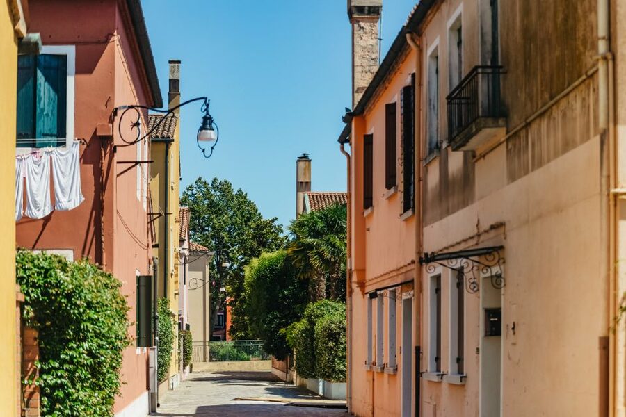 Boat Trip: Glimpse of Murano, Torcello & Burano Islands - Practical Tips for a Smoother Trip