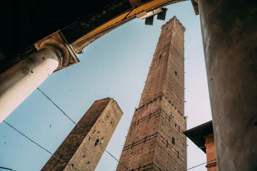Bologna Walking tour with Tower Sky View and Archiginnasio - Enter the Archiginnasio and Anatomical Theater