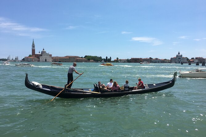 Charming Gondola Ride on the Grand Canal & Gondola Gallery™ - Grand Canal sights from the water