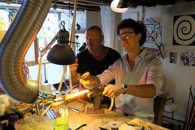 Create your Glass Artwork: Private Lesson with Local Artisan in Venice - How the Private Format Changes the Visit