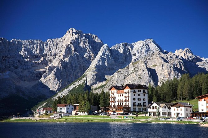 Discover the Dolomites, Cortina and Lake Braies from Venice - At a glance: the day from Venice