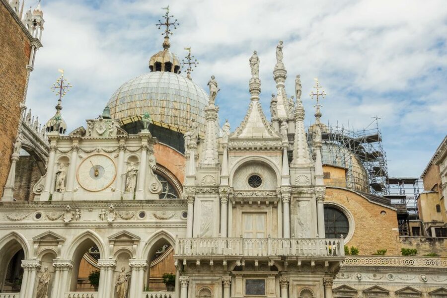Doge's Palace Skip-the-Line Guided Tour - Lavish apartments and paintings by Venetian masters