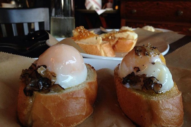 Eat Like a Local: Venice 3-Hour Small-Group Food Tasting Tour - More cicchetti, then artisan gelato