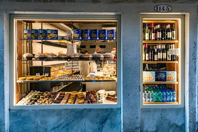 Eating Venice Food & Drinks Tour - Choose tiramisu or gelato by season