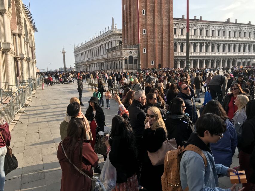 From Lake Garda: Full-Day Guided Group Tour of Venice - Crossing the lagoon to St. Mark’s