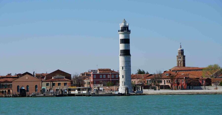 From Punta Sabbioni: Venice, Murano & Burano Guided Tour - San Marco: 2.5 hours to choose your own route