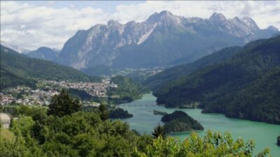 Dolomites, Lake Misurina, and Cortina Day Trip