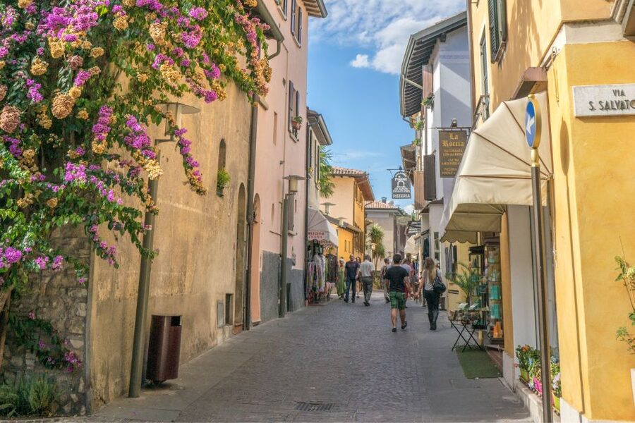 From Verona: Day tour to Lake Garda, Sirmione and Borghetto - Borghetto sul Mincio, a slower finish
