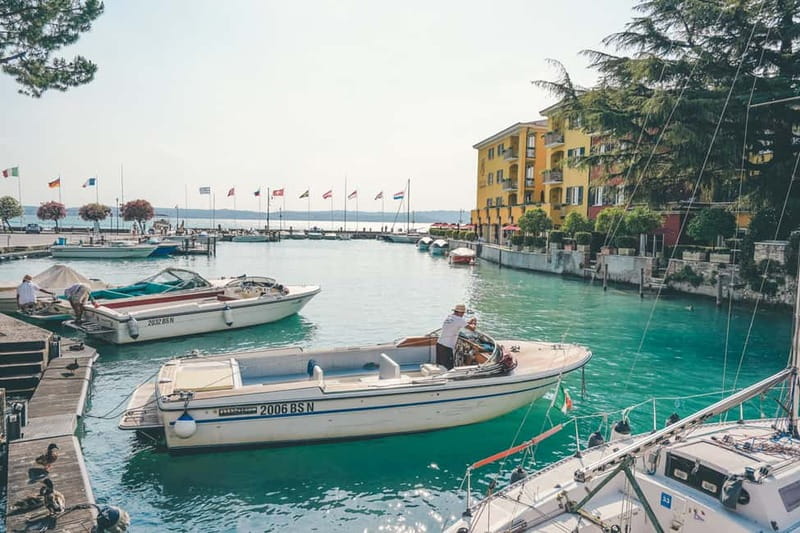 From Verona: Sirmione and Lake Garda Day Tour with Cruise - A guided walk through Sirmione