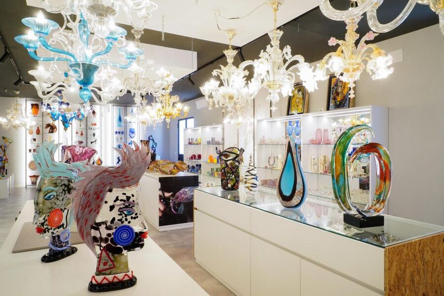 Glass Blowing Show Visit Murano Glass Factory & Showroom OMG - What to know before you go