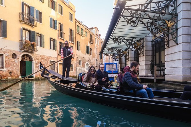 Grand Canal Gondola Experience with Live Commentary™ - La Fenice and the city’s musical past