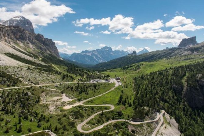 Heart of the Dolomites starting from Cortina d'Ampezzo - Arabba, the Civetta view and Passo Giau