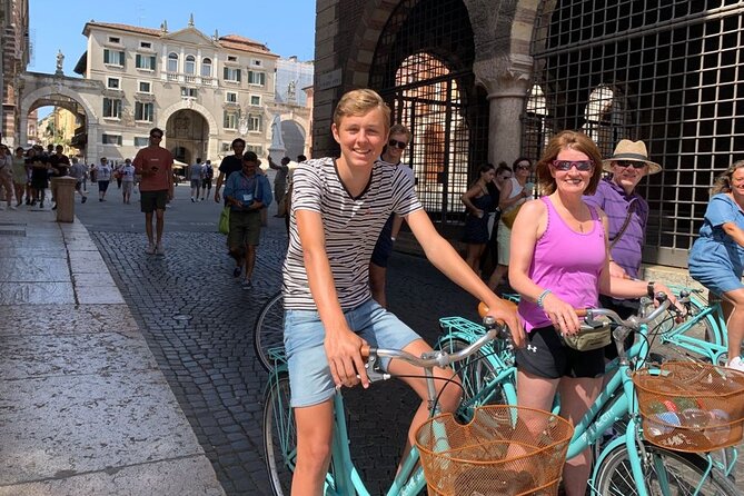 Highlights and hidden gems Verona Bike Tour - Juliet’s courtyard, with the right expectations