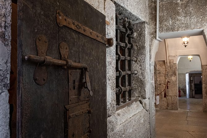 Lords of the Night Prisons Palace: Cells & Torture Tools Visit - Inside Palazzo delle Prigioni