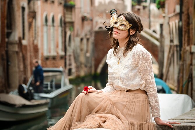 Luxurious Photoshoot in Venice - San Marco Square for Venice at full scale