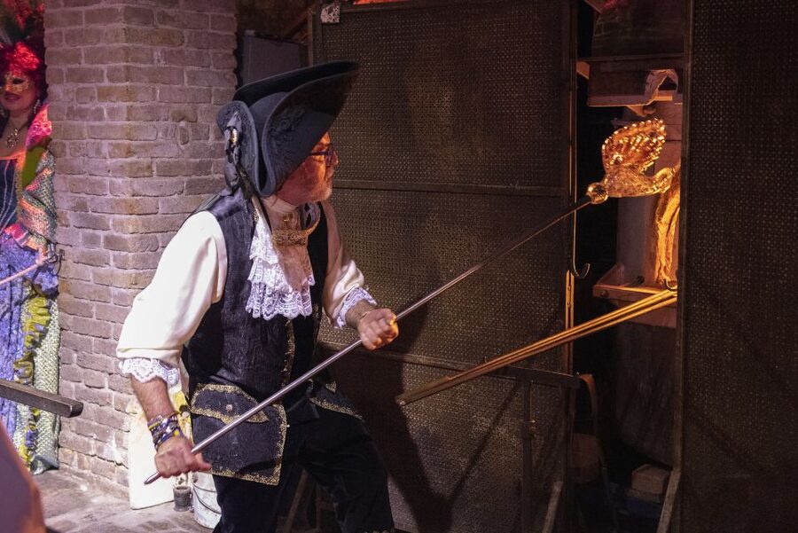 Murano: Glass Blowing Demonstration with Optional Drinks - FAQ