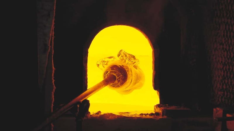 Murano: Glass Blowing Experience at Gino Mazzuccato Factory - See Murano glass before it cools