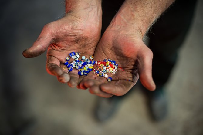 Murano Glass Experience With a Visit to a Burano Lace Island - Who will enjoy this outing most