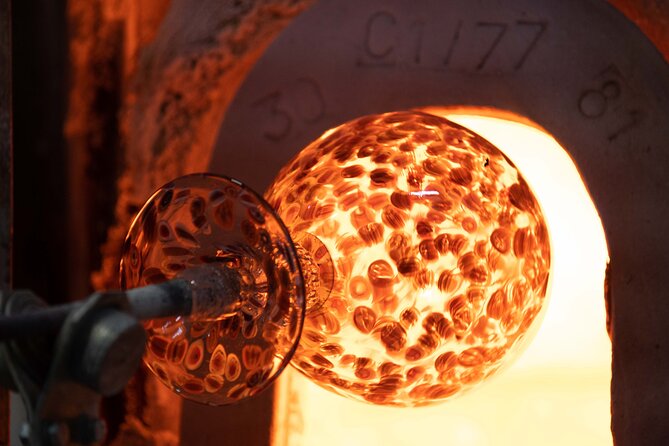 Murano Glass Factory Experience: A Workshop in Venice - The gallery, the shop, and the sales pressure