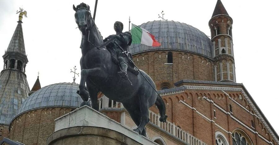 Padua: Highlights Private Walking Tour & Scrovegni Chapel - Inside the Basilica of St. Anthony