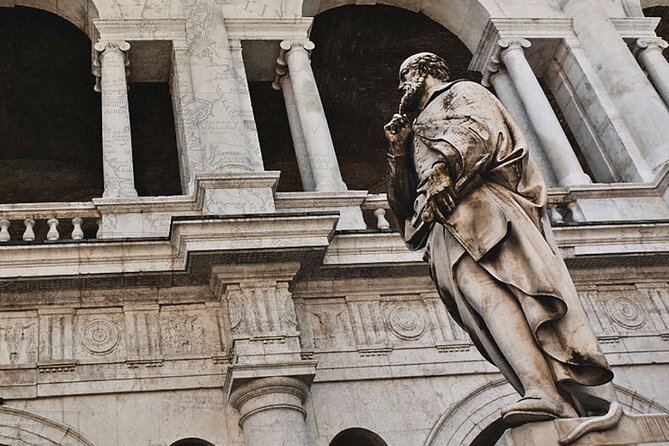 Palladian Classic - Vicenza 1st Experience - Monte Berico gives you the city from above