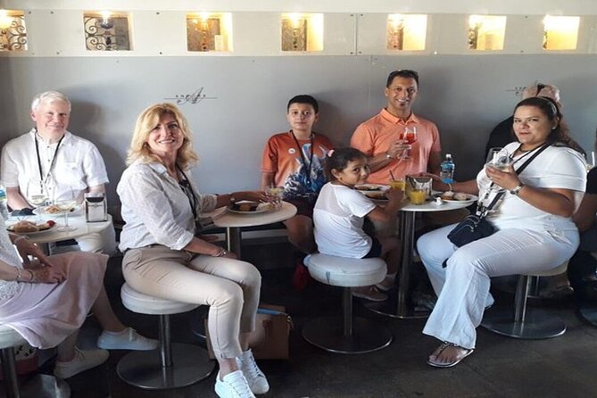 Private Secret Venice Tour; Rialto Market, San Polo & Food and Wine tasting - What the private format and price mean