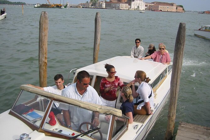 Private Venice 2 hrs Tour: Boat & Walking Tour with food tasting - FAQ