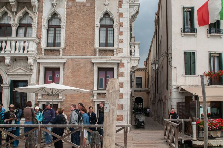 Secret Venice & Gondola Tour - A quieter route from the San Marco meeting point