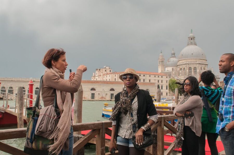 Secret Venice & Gondola Tour - The gondola ride: scenic, shared and sometimes short