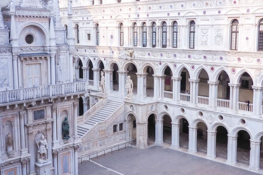 Skip-the-Line Guided Tour of Doge's Palace - Paintings by Tintoretto and Veronese