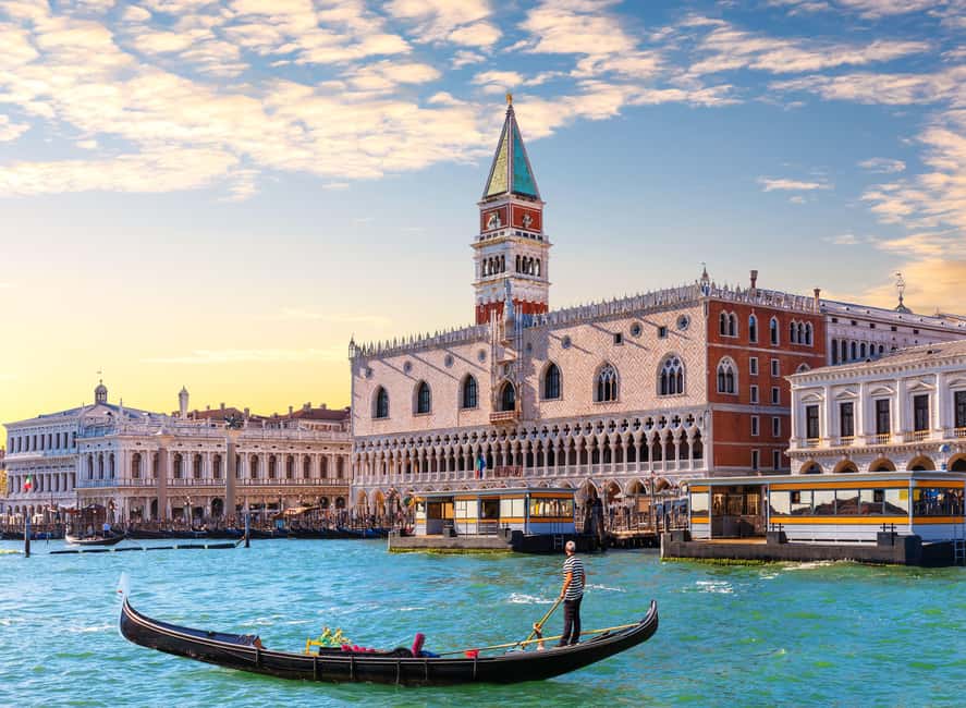 St Mark's Basilica and Doge's Palace Priority Entry Ticket - St. Mark’s Basilica: gold above your head