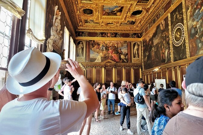 St Mark's, Doge's Palace, with Murano and Burano & Gondola Ride - Murano: glassmaking in action
