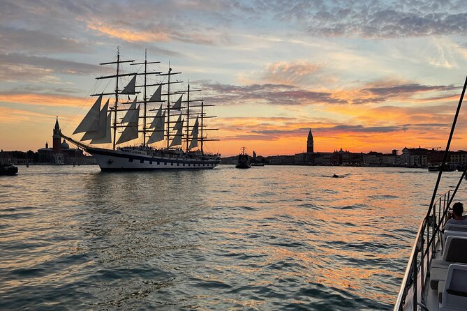 Sunset Jazz Catamaran Cruise with Aperitivo and Live Saxophone - Who will enjoy this cruise most