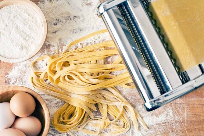 Traditional Home Cooking Experience in Venice - Choosing Cannaregio or Giudecca