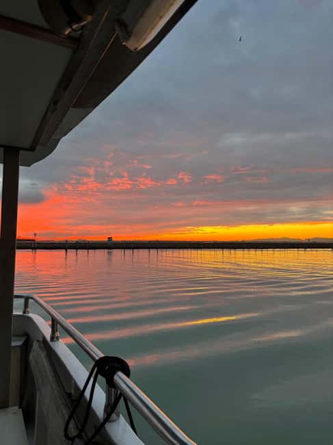 Venetian Lagoon Tour: Visit Murano, Burano and Torcello - A boat ride that connects three different places