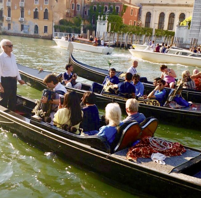 Venice: 30-Minute Gondola Ride on Grand Canal with Serenade - Music over the canals, not just a gondola photo