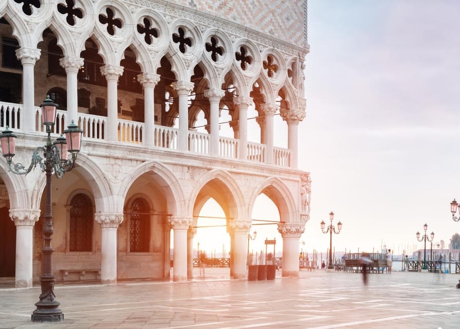 Venice: Basilica and Doge's Palace Priority Ticket and Tour - Doge’s Palace: grand rooms and the Bridge of Sighs
