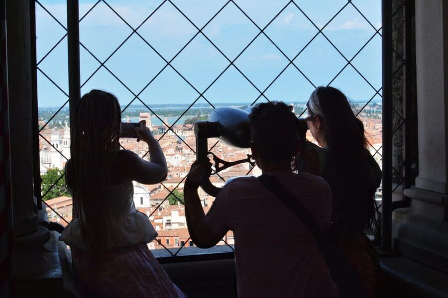 Venice: Bell Tower & St Mark's Square History Gallery Ticket - Finding the office and getting started