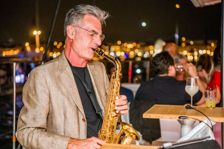 Venice: Catamaran Sunset Jazz Cruise with Aperitivo - Sunset views from San Marco Bay