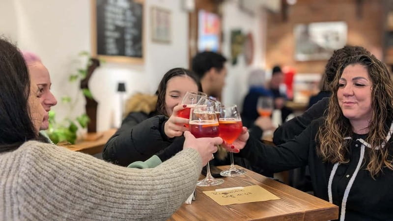 Venice: Cicchetti, Spritz, and Wine Tour in Ghetto Ebraico - Who should book this walk?
