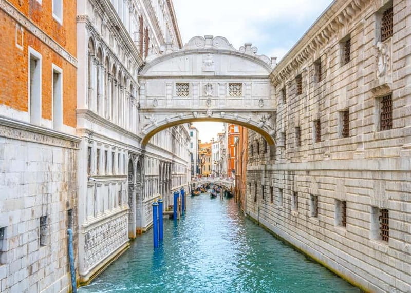 Venice: Doge Palace, San Marco Basilica & Rialto Bridge - St. Mark’s Basilica and its gold mosaics