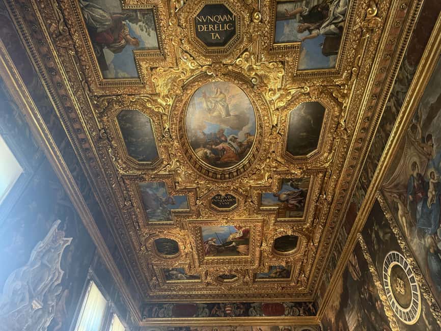 Venice Doge's Palace and St Mark's Basilica Guided Tour - Inside St Mark’s Basilica