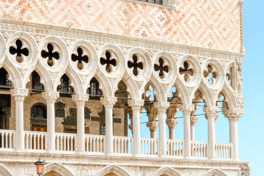Venice: Doge's Palace and St. Mark's Basilica Tour - Who should book this tour?