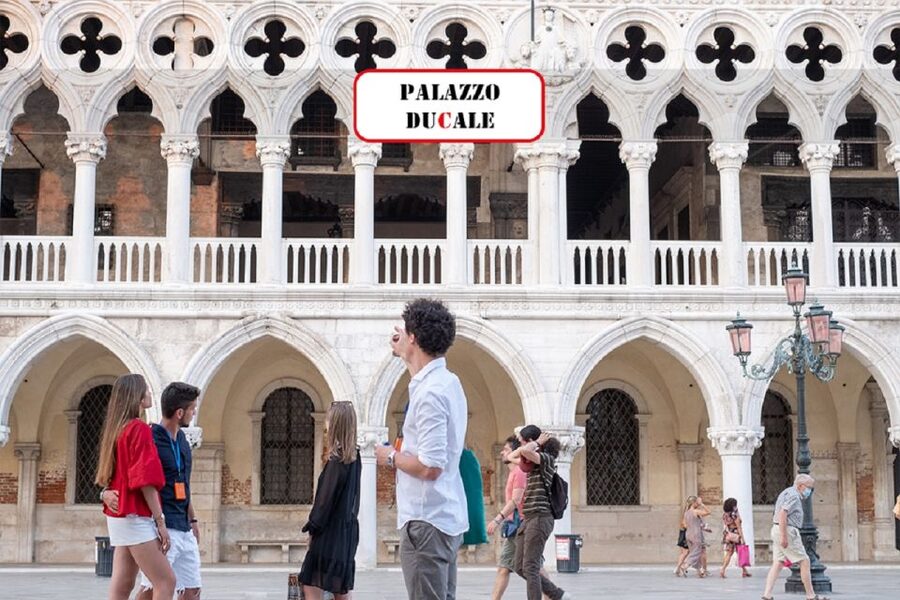 Venice: Doge's Palace, Bridge of Sighs & Prisons Guided Tour - Seeing St. Mark’s Square Through the History Gallery